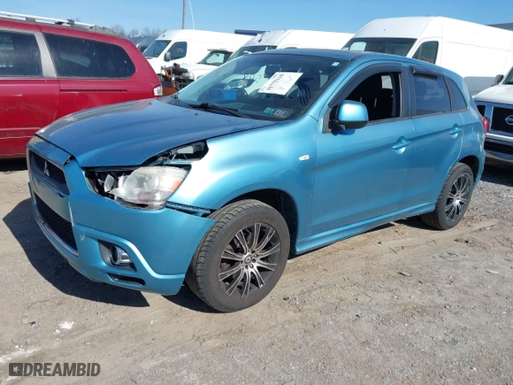 2011 Mitsubishi Outlander Sport SE with VIN JA4AR4AU8BZ012845, listed as a IAAI auction lot 41775118 with 92,598 mi miles. Bid and sale history available at carsss.com. Image 17.