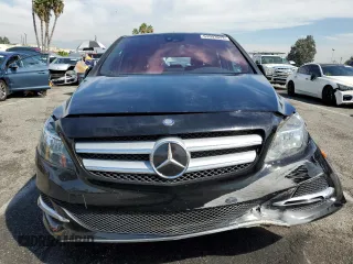 2016 Mercedes-Benz B with VIN WDDVP9AB3GJ009369, listed as a Copart auction lot 69993933 with 69,804 mi miles. Bid and sale history available at carsss.com. Image 5.