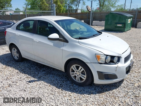 2012 Chevrolet Sonic LT z VIN 1G1JC5SH8C4176795, wystawiony jako IAAI lot #42291906 z przebiegiem Nie podano mil oraz . Historia ofert i sprzedaży dostępna na DreamBid. Obrazek 1.