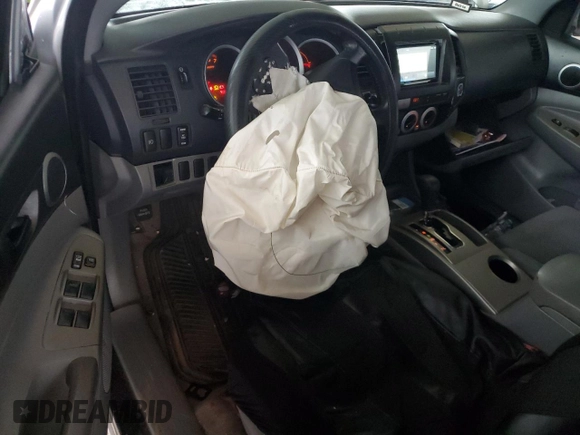 2007 Toyota Tacoma с VIN 5TEMU52N37Z441062, выставлен на аукционе Copart как лот 45107125 с пробегом 207 948 миль миль и Списание • Salvage title. История ставок и продаж доступна на DreamBid. Изображение 8.