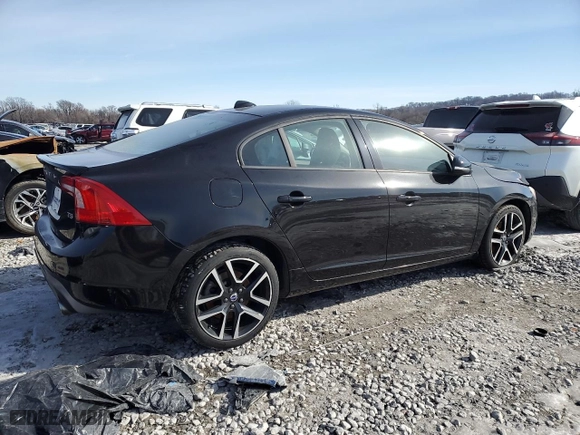 2017 Volvo S60 Dynamic with VIN YV126MFL9H2437845, listed as a Copart auction lot 89386715 with 0 mi miles and Salvage Title. Bid and sale history available at carsss.com. Image 3.