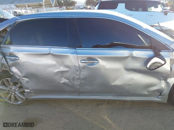 2015 Toyota Avalon Limited with VIN 4T1BK1EB2FU165029, listed as a IAAI auction lot 41333659 with NaN miles. Bid and sale history available at carsss.com. Image 13.