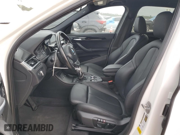2017 BMW X1 sDrive28i with VIN WBXHU7C37H5H34418, listed as a Copart auction lot 53073995 with 67,980 mi miles and Salvage Title. Bid and sale history available at carsss.com. Image 7.