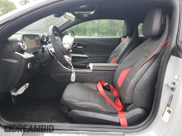2024 Mercedes-Benz CLE 53 AMG z VIN W1KMJ6CB1RF036956, wystawiony jako Copart lot #54318065 z przebiegiem 3955 mil mil oraz Szkoda całkowita • Salvage title. Historia ofert i sprzedaży dostępna na DreamBid. Obrazek 7.