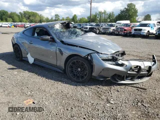 2022 BMW M4 Competition xDrive z VIN WBS43AZ05NCK39222, wystawiony jako Copart lot #55253625 z przebiegiem Nie podano mil oraz Nie do naprawy • Non repairable. Historia ofert i sprzedaży dostępna na DreamBid. Obrazek 4.
