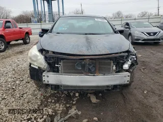 2014 Nissan Altima S with VIN 1N4AL3AP4EN354936, listed as a Copart auction lot 52118085 with 134,217 mi miles and Salvage Title. Bid and sale history available at DreamBid. Image 5.