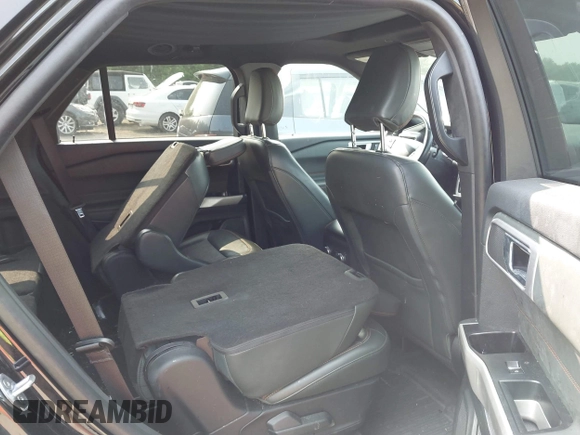 2021 Ford Explorer Timberline z VIN 1FMSK8JH5MGC09796, wystawiony jako IAAI lot #42343432 z przebiegiem 41 493 mil mil oraz . Historia ofert i sprzedaży dostępna na DreamBid. Obrazek 8.