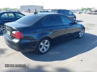 2007 BMW 3 Series 328xi с VIN WBAVC93597K030425, выставлен на аукционе IAAI как лот 42226253 с пробегом Не указан миль и . История ставок и продаж доступна на DreamBid. Изображение 4.