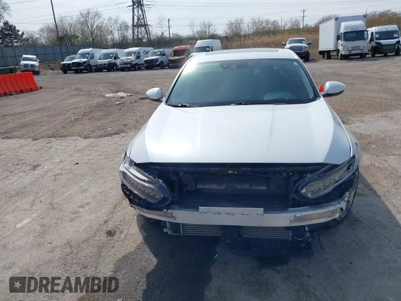 2019 Honda Accord Touring with VIN 1HGCV2F98KA010158, listed as a IAAI auction lot 41914888 with 46,960 mi miles and . Bid and sale history available at DreamBid. Image 12.