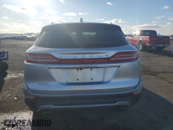 2019 Lincoln MKC Standard with VIN 5LMCJ1D99KUL17806, listed as a Copart auction lot 46578305 with 75,264 mi miles and Salvage Title. Bid and sale history available at carsss.com. Image 6.