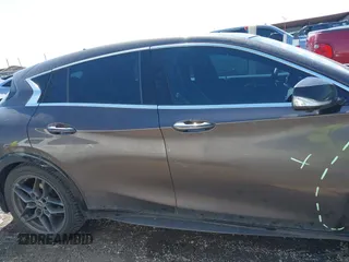 2017 Infiniti QX30 Sport with VIN SJKCH5CP3HA023156, listed as a IAAI auction lot 41870773 with 51,063 mi miles. Bid and sale history available at carsss.com. Image 14.