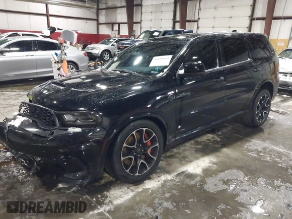 2023 Dodge Durango SRT Hellcat Premium z VIN 1C4SDJH90PC596225, wystawiony jako IAAI lot #41600943 z przebiegiem 18 877 mil mil oraz . Historia ofert i sprzedaży dostępna na DreamBid. Obrazek 18.