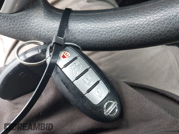 2016 Nissan Rogue SL with VIN 5N1AT2MV9GC820904, listed as a IAAI auction lot 42213220 with 172,038 mi miles and . Bid and sale history available at DreamBid. Image 11.