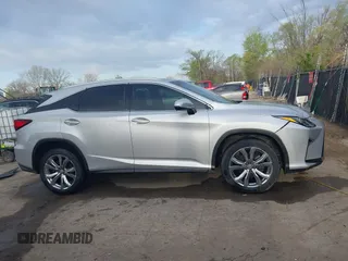 2017 Lexus RX 350 z VIN 2T2ZZMCA1HC070340, wystawiony jako IAAI lot #41990040 z przebiegiem 107 450 mil mil oraz . Historia ofert i sprzedaży dostępna na DreamBid. Obrazek 13.