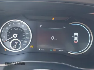 2022 Genesis G70 3.3T z VIN KMTG54TE7NU084771, wystawiony jako IAAI lot #42239367 z przebiegiem 29 479 mil mil oraz . Historia ofert i sprzedaży dostępna na DreamBid. Obrazek 7.