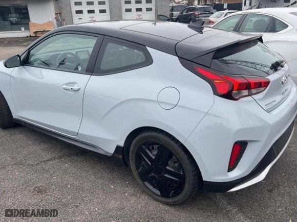 2019 Hyundai Veloster Turbo R-Spec with VIN KMHTH6AB4KU002267, listed as a Copart auction lot 50820945 with 93,778 mi miles and Clean Title. Bid and sale history available at carsss.com. Image 3.
