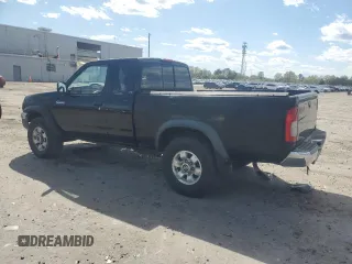 1999 Nissan Frontier XE z VIN 1N6ED26Y2XC301913, wystawiony jako Copart lot #53152165 z przebiegiem 271 272 mil mil oraz Szkoda całkowita • Salvage title. Historia ofert i sprzedaży dostępna na DreamBid. Obrazek 2.