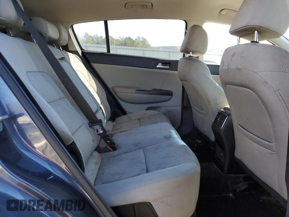 2021 Kia Sportage LX with VIN KNDPM3AC1M7888414, listed as a Copart auction lot 45308345 with 201,295 mi miles and Salvage Title. Bid and sale history available at DreamBid. Image 11.