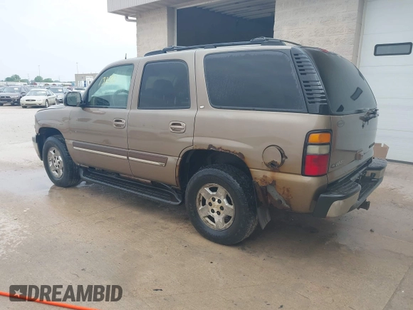 2004 Chevrolet Tahoe LT z VIN 1GNEK13Z84J240257, wystawiony jako IAAI lot #42313270 z przebiegiem 471 223 mil mil oraz . Historia ofert i sprzedaży dostępna na DreamBid. Obrazek 3.