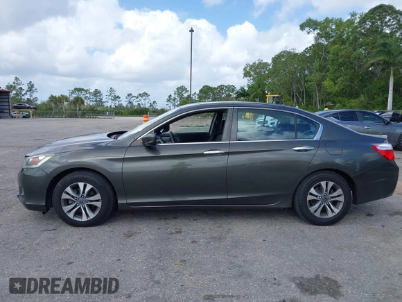 2014 Honda Accord LX z VIN 1HGCR2F39EA201009, wystawiony jako IAAI lot #41952012 z przebiegiem 104 403 mil mil oraz . Historia ofert i sprzedaży dostępna na DreamBid. Obrazek 15.