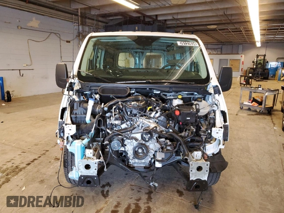2024 Ford Transit Cargo with VIN 1FTBR1Y88RKA70197, listed as a Copart auction lot 76137834 with Not Provided miles and Clean Title. Bid and sale history available at DreamBid. Image 5.