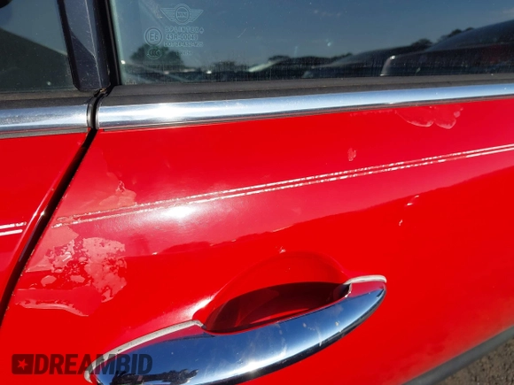 2006 MINI Hardtop S with VIN WMWRE33586TJ34762, listed as a IAAI auction lot 42255599 with 112,664 mi miles and . Bid and sale history available at DreamBid. Image 14.