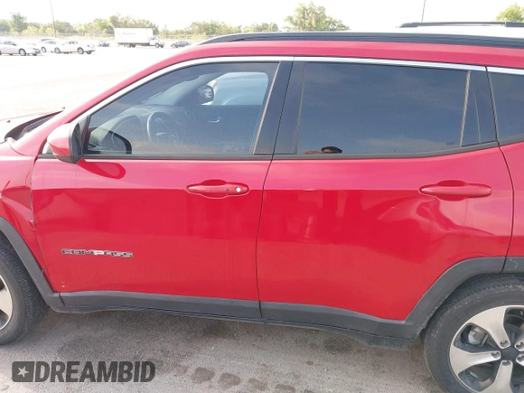 2017 Jeep Compass Latitude с VIN 3C4NJCBB6HT669102, выставлен на аукционе IAAI как лот 42084147 с пробегом 112 972 миль миль и . История ставок и продаж доступна на DreamBid. Изображение 14.