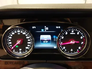 2018 Mercedes-Benz E with VIN WDDZF4KB7JA382850, listed as a IAAI auction lot 41991305 with 56,187 mi miles. Bid and sale history available at carsss.com. Image 7.