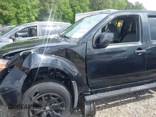 2018 Nissan Frontier SV with VIN 1N6AD0EV0JN744891, listed as a IAAI auction lot 42128481 with 137,412 mi miles and . Bid and sale history available at DreamBid. Image 17.