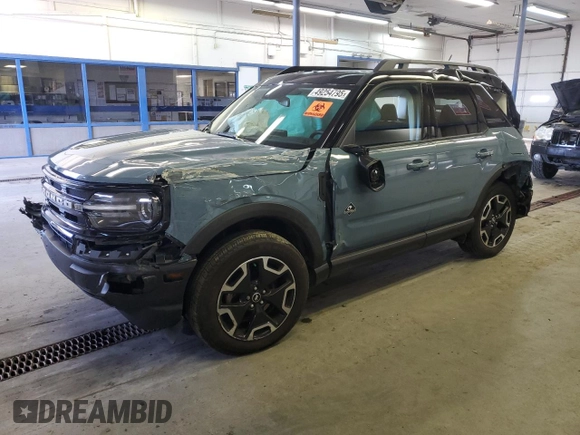 2022 Ford Bronco Sport Outer Banks z VIN 3FMCR9C60NRE06595, wystawiony jako Copart lot #49254795 z przebiegiem 20 947 mil mil oraz Szkoda całkowita • Salvage title. Historia ofert i sprzedaży dostępna na DreamBid. Obrazek 1.