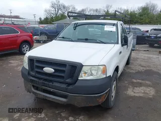 2007 Ford F-150 XL with VIN 1FTRF12207NA87325, listed as a IAAI auction lot 41918907 with 283,681 mi miles. Bid and sale history available at carsss.com. Image 2.