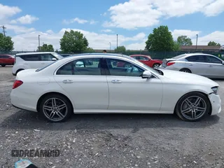 2019 Mercedes-Benz E 300 with VIN WDDZF4KB3KA525715, listed as a IAAI auction lot 42296724 with 62,730 mi miles and . Bid and sale history available at DreamBid. Image 13.