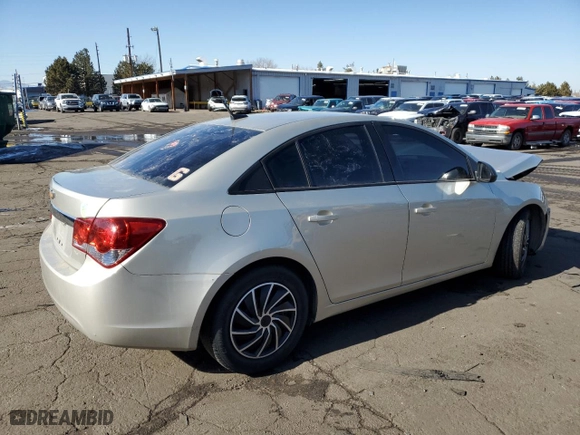 2013 Chevrolet Cruze LS with VIN 1G1PB5SH5D7128815, listed as a Copart auction lot 43193135 with NaN miles and Salvage Title. Bid and sale history available at carsss.com. Image 3.