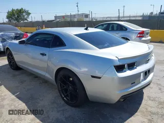 2011 Chevrolet Camaro 1LT with VIN 2G1FB1ED0B9199638, listed as a IAAI auction lot 42677358 with 106,128 mi miles and . Bid and sale history available at DreamBid. Image 3.