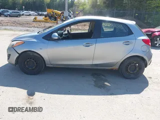 2012 Mazda 2 Sport with VIN JM1DE1KY1C0142339, listed as a IAAI auction lot 42227688 with 259,568 mi miles and . Bid and sale history available at DreamBid. Image 12.