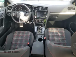 2019 Volkswagen GTI S z VIN 3VW5T7AU9KM035544, wystawiony jako Copart lot #50460115 z przebiegiem 95 726 mil mil oraz Szkoda całkowita • Salvage title. Historia ofert i sprzedaży dostępna na DreamBid. Obrazek 8.