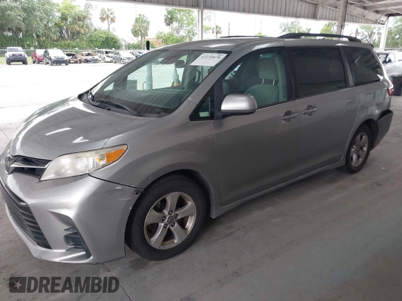 2018 Toyota Sienna LE Auto Access Seat с VIN 5TDKZ3DC4JS942314, выставлен на аукционе IAAI как лот 42230878 с пробегом 245 789 миль миль и . История ставок и продаж доступна на DreamBid. Изображение 2.