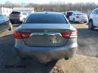2018 Nissan Maxima SV with VIN 1N4AA6AP9JC402007, listed as a IAAI auction lot 41586817 with 145,870 mi miles. Bid and sale history available at carsss.com. Image 16.
