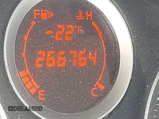 2010 Nissan Sentra SR with VIN 3N1AB6AP0AL671947, listed as a IAAI auction lot 42071223 with 266,764 mi miles and . Bid and sale history available at DreamBid. Image 7.