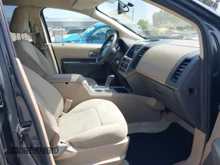 2007 Ford Edge SE z VIN 2FMDK36C97BB56587, wystawiony jako IAAI lot #42151862 z przebiegiem 241 855 mil mil oraz . Historia ofert i sprzedaży dostępna na DreamBid. Obrazek 5.