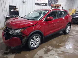 2017 Nissan Rogue SL z VIN JN1BJ1CR3HW135572, wystawiony jako IAAI lot #42200373 z przebiegiem 58 314 mil mil oraz . Historia ofert i sprzedaży dostępna na DreamBid. Obrazek 18.