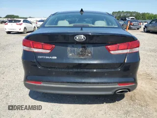 2018 Kia Optima LX с VIN 5XXGT4L32JG178429, выставлен на аукционе Copart как лот 59954325 с пробегом 73 282 миль миль и Списание • Salvage title. История ставок и продаж доступна на DreamBid. Изображение 6.