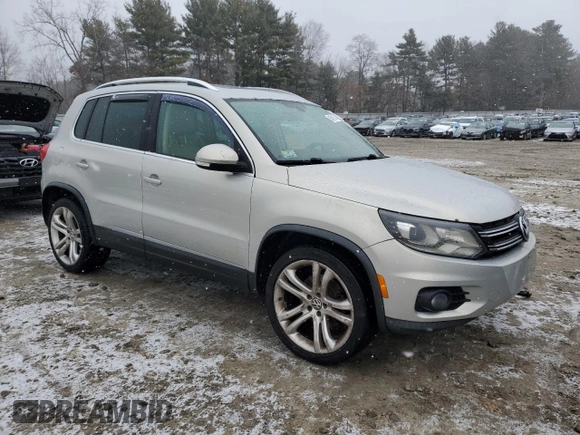 2012 Volkswagen Tiguan S with VIN WVGBV7AX4CW581692, listed as a Copart auction lot 86061624 with 168,362 mi miles and Clean Title. Bid and sale history available at DreamBid. Image 4.