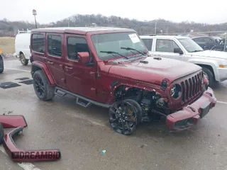 2021 Jeep Wrangler Unlimited Sahara with VIN 1C4HJXEN5MW609102, listed as a IAAI auction lot 41446454 with 31,846 mi miles and . Bid and sale history available at DreamBid. Image 1.