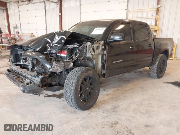 2017 Toyota Tacoma SR5 with VIN 5TFCZ5AN0HX053441, listed as a IAAI auction lot 42376148 with 100,996 mi miles and . Bid and sale history available at DreamBid. Image 17.