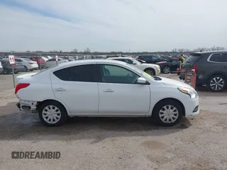 2017 Nissan Versa SV z VIN 3N1CN7AP6HL839963, wystawiony jako IAAI lot #41740229 z przebiegiem 98 067 mil mil oraz . Historia ofert i sprzedaży dostępna na DreamBid. Obrazek 14.