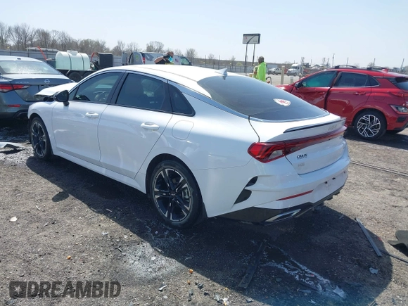 2024 Kia K5 GT-Line z VIN 5XXG64J20RG234249, wystawiony jako IAAI lot #41823685 z przebiegiem 33 168 mil mil oraz . Historia ofert i sprzedaży dostępna na DreamBid. Obrazek 3.