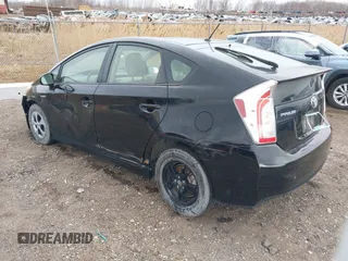 2013 Toyota Prius One with VIN JTDKN3DU9D5555689, listed as a IAAI auction lot 42041510 with 116,597 mi miles. Bid and sale history available at carsss.com. Image 3.