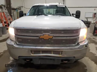 2013 Chevrolet Silverado 3500HD Work Truck with VIN 1GC4KZCG1DF112074, listed as a Copart auction lot 83610144 with 155,101 mi miles and Clean Title. Bid and sale history available at carsss.com. Image 5.