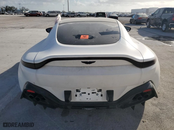 2019 Aston Martin Vantage with VIN SCFSMGAW9KGN01036, listed as a Copart auction lot 78204154 with 0 mi miles and Salvage Title. Bid and sale history available at carsss.com. Image 6.